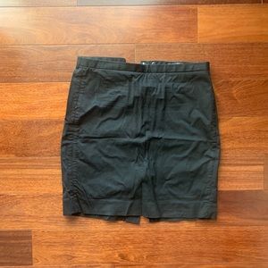 Gap dress skirt. Size 12. Black
